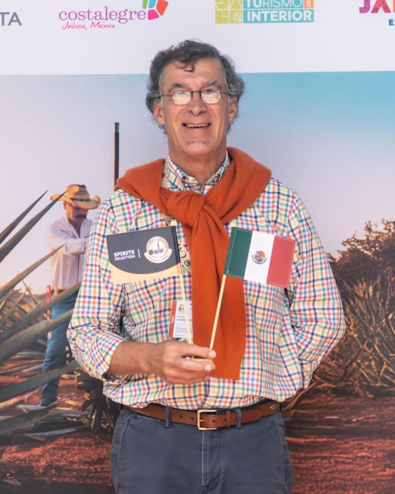 Aceves Vidrio Rubén